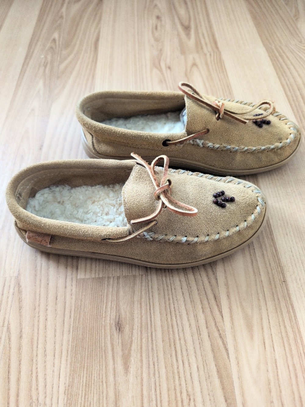 Laurentian Chief Leather Suede Moccasins Beaded Durable Slippers Indoor Shoes